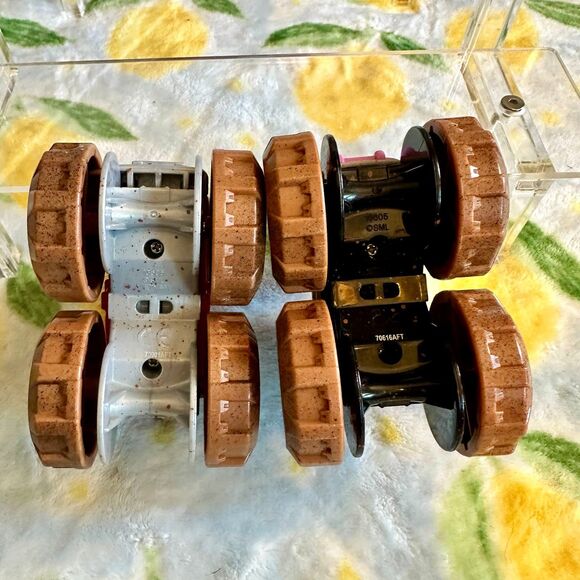 Paw Patrol Mud Monster Trucks Skye + Marshall RARE - Picture 4 of 4